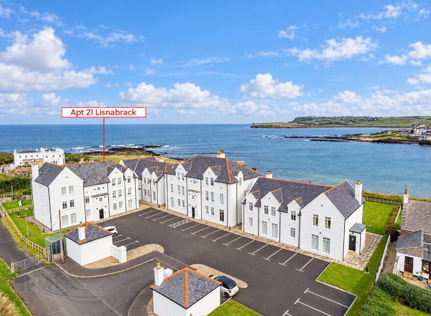 21 Lisnabrack Apartments, Seaport Avenue, Portballintrae, BT57 8NP