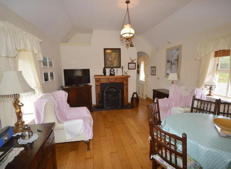 Cloughwilly Cottage, Cloughwally, Lettermacaward, F94D3H4