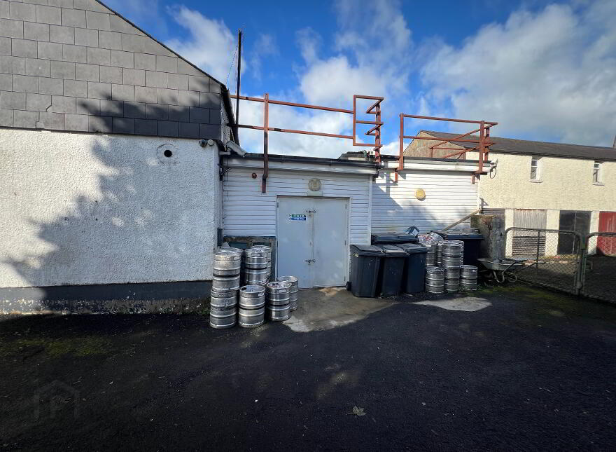 86 Chapel Street & 4 Fountain Road, Cookstown, BT80 8QD