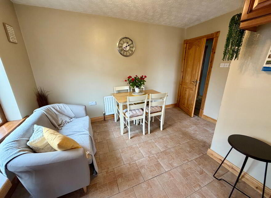 123 Abbeydale, Waterside, L'Derry, BT47 6FY