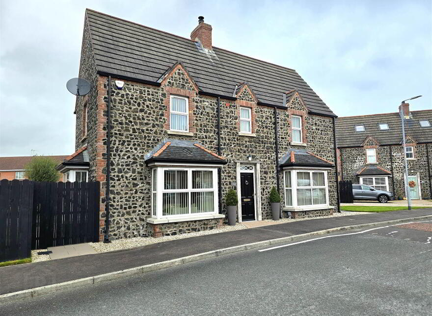 138 Wellington Park Avenue, Maghaberry, BT67 0US