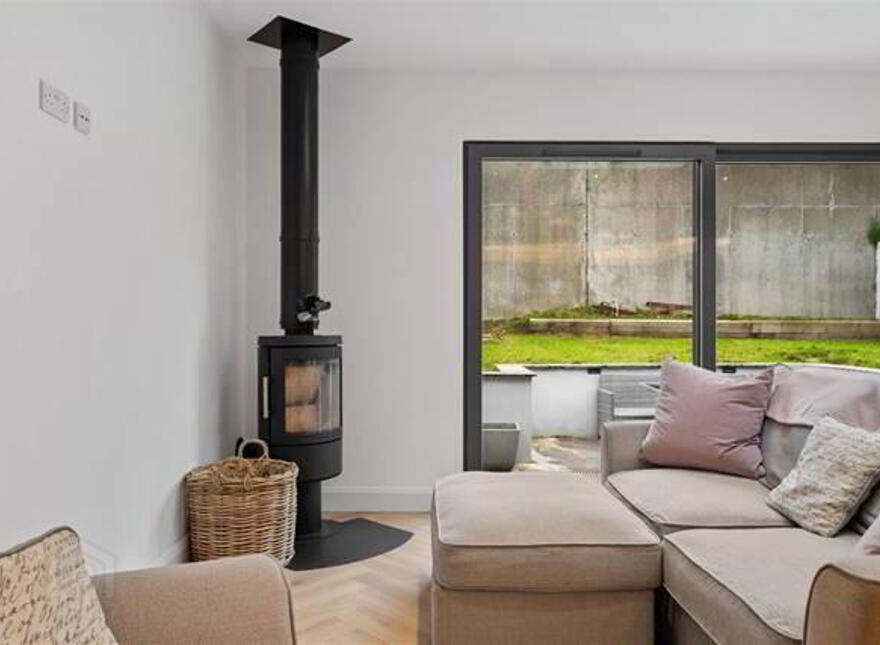 210 Dún Eoin, Carrigaline
