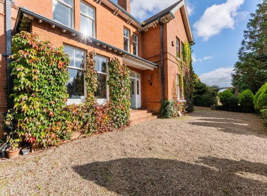 The Pines, 76 Glenavy Road, Lisburn, BT28 3UT