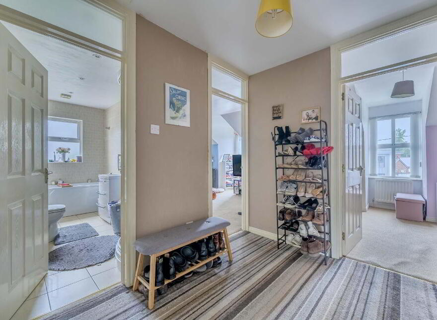 15 Galway Manor, Dundonald, Belfast, BT16 2HT