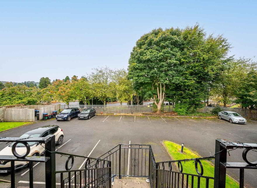 15 Galway Manor, Dundonald, Belfast, BT16 2HT