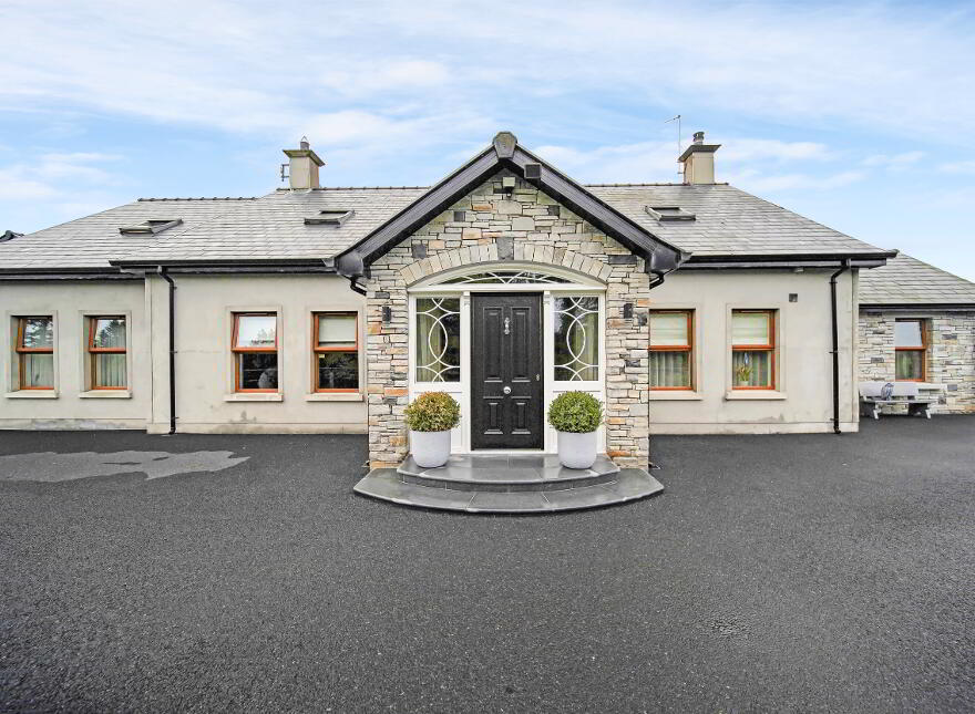 2 Magherenny Road, Drumquin, Omagh, BT78 4SN