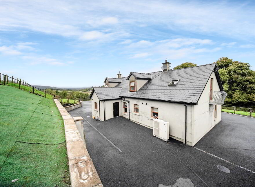 2 Magherenny Road, Drumquin, Omagh, BT78 4SN