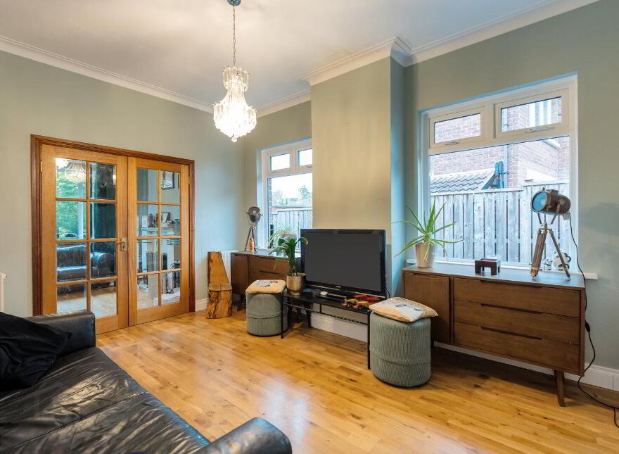 675 Upper Newtownards Road, Belfast, BT4 3NT