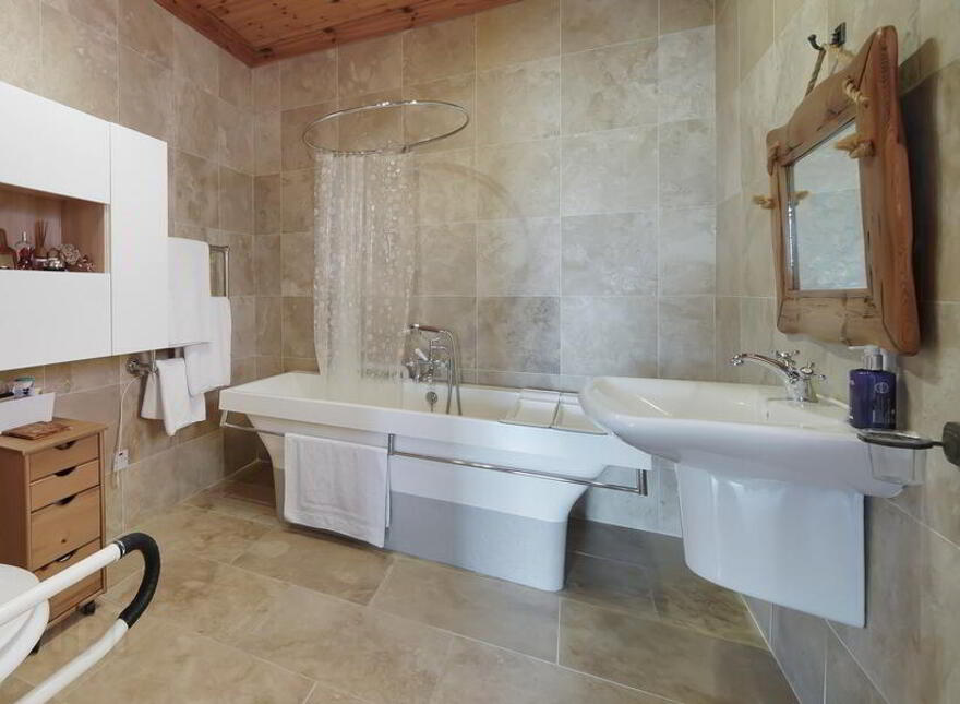 Magherablade, Creeslough, F92EH48