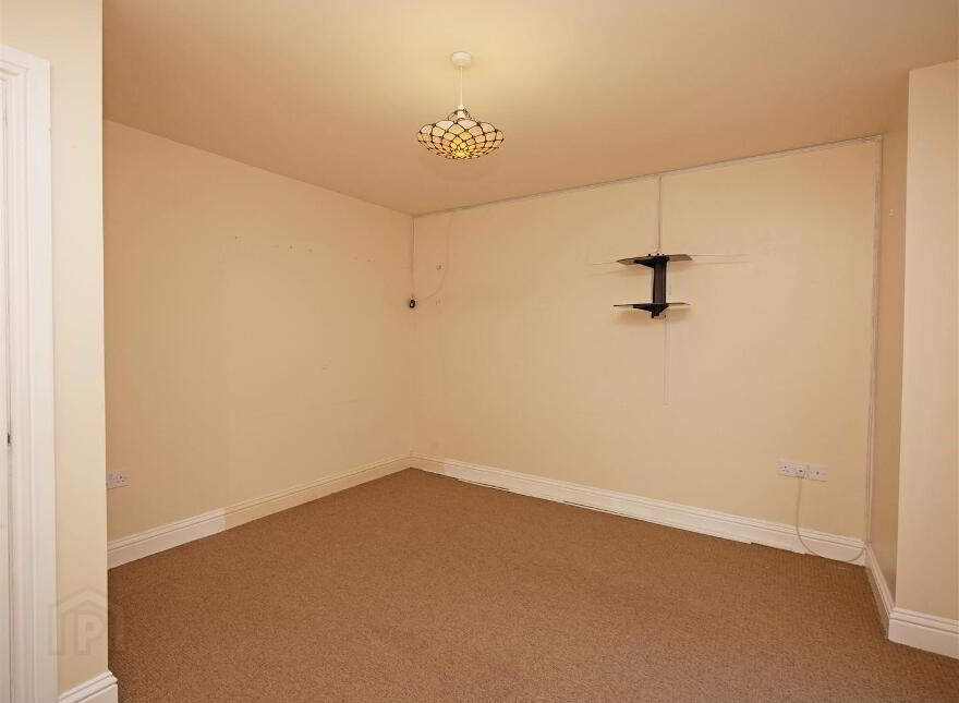 55 The Demesne, Hillsborough Road, Carryduff, Belfast, BT8 8GU