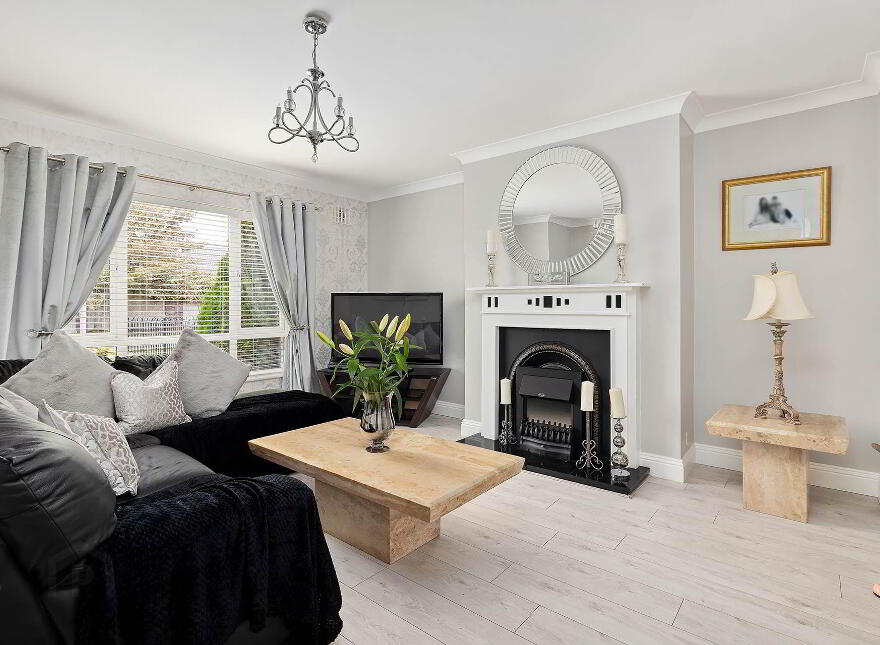 1 The Avenue, Innwood, Enfield, A83Y225
