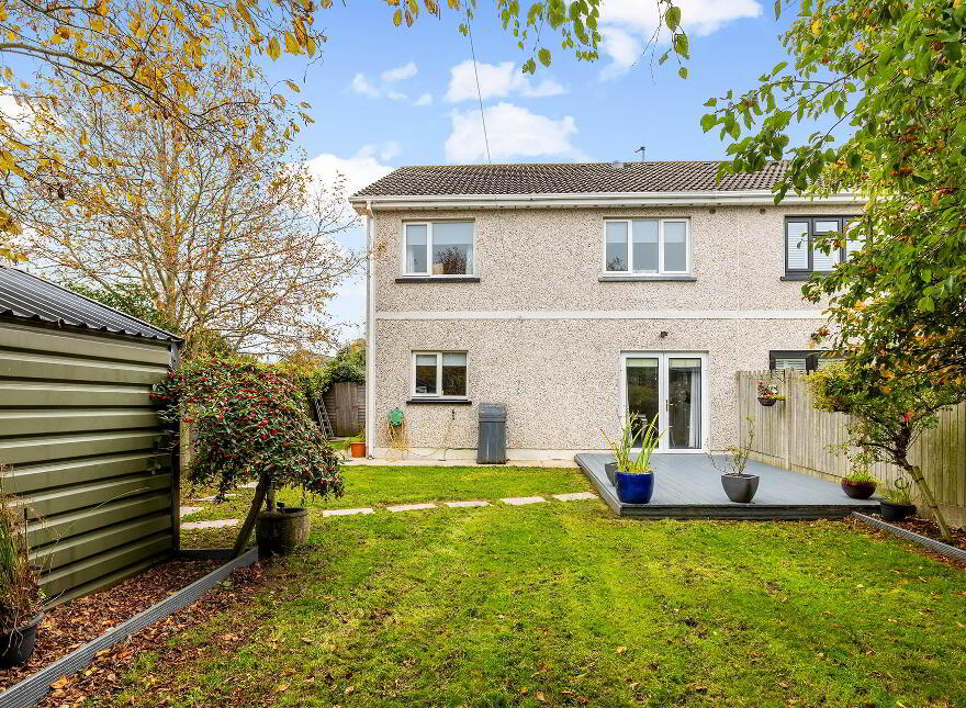 1 The Avenue, Innwood, Enfield, A83Y225