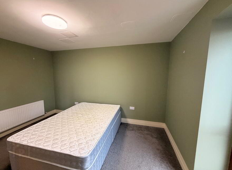 111 James Clow, 15 Princes Dock Street, Belfast, BT1 3DS