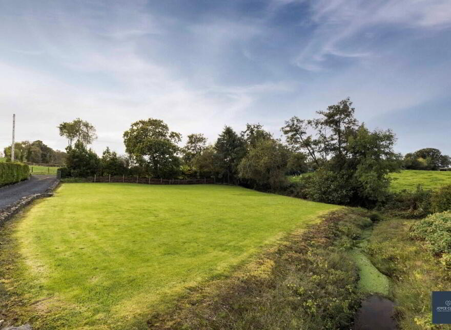40 Moyrourkan Road, Tandragee, BT62 2HD
