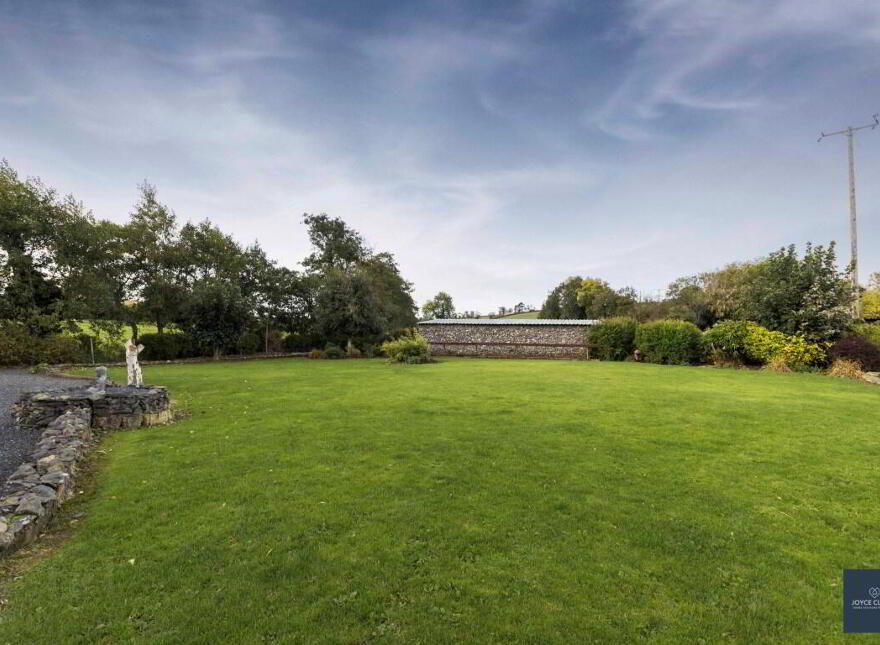 40 Moyrourkan Road, Tandragee, BT62 2HD