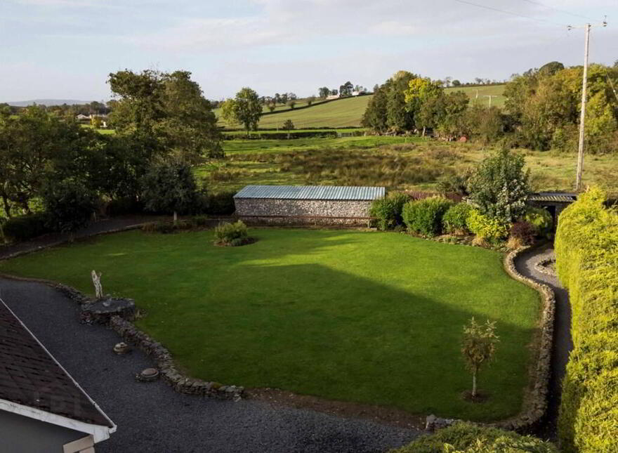 40 Moyrourkan Road, Tandragee, BT62 2HD