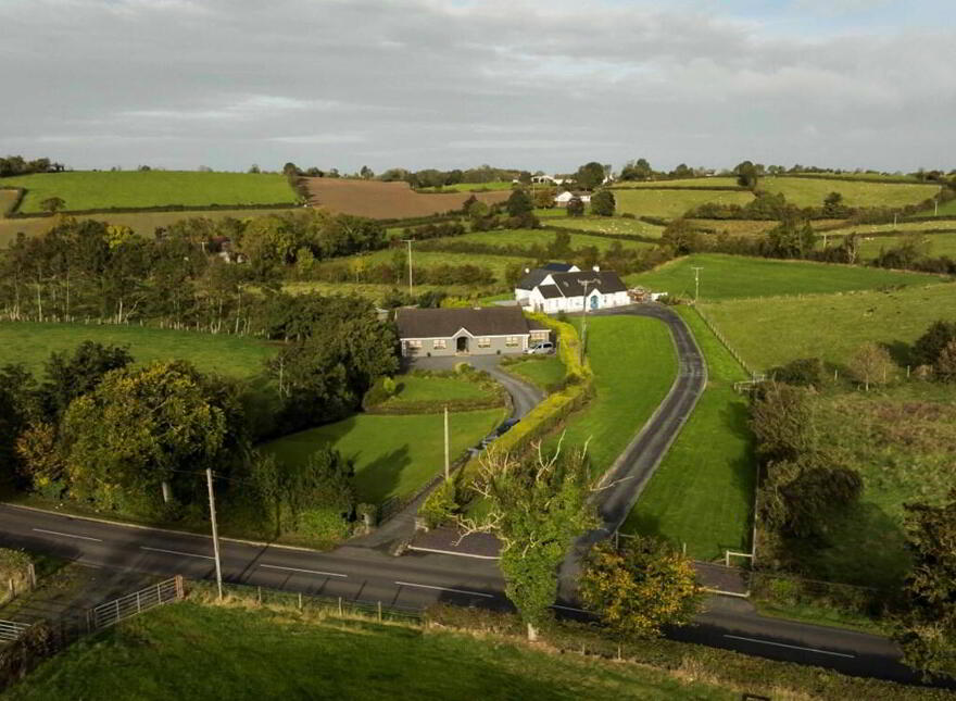 40 Moyrourkan Road, Tandragee, BT62 2HD