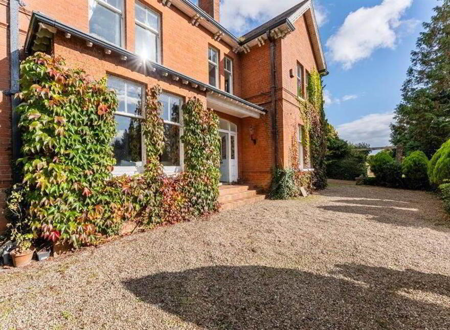 The Pines, 76 Glenavy Road, Lisburn, BT28 3UT