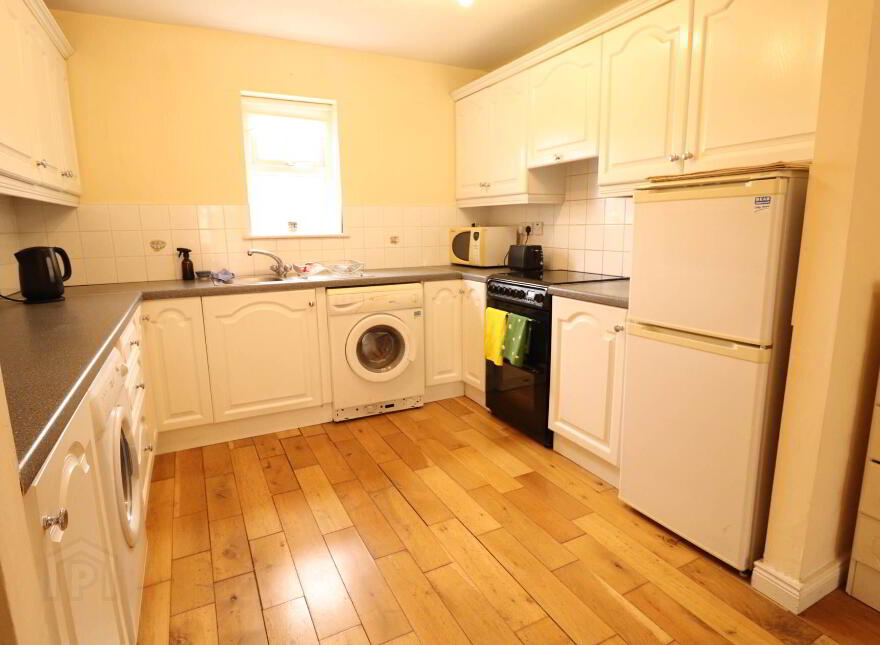 Apt 9, Elizabeth Court, West End, Bundoran, F94WD56