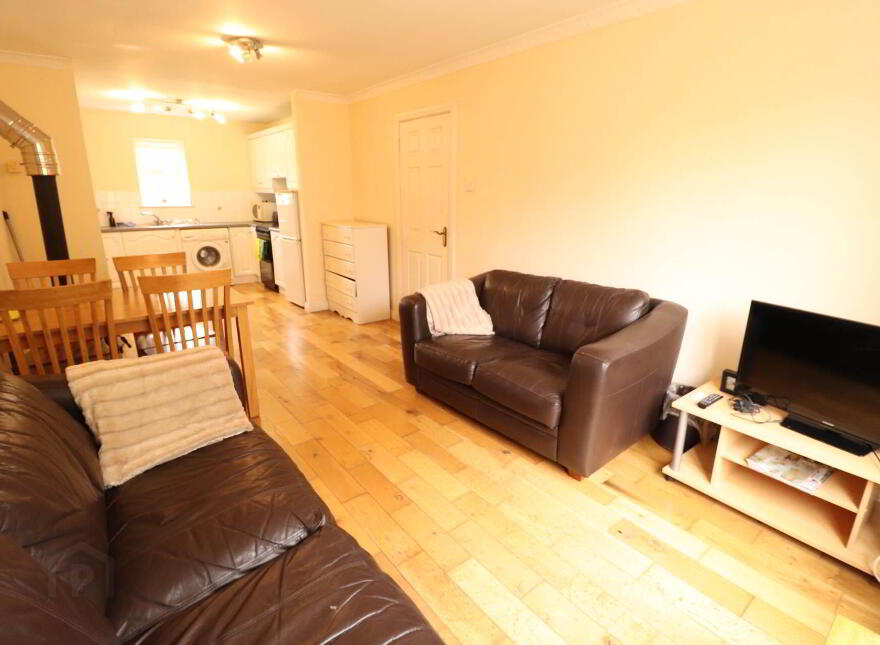 Apt 9, Elizabeth Court, West End, Bundoran, F94WD56