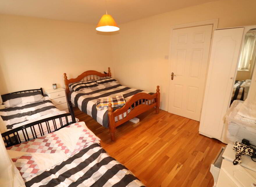 Apt 9, Elizabeth Court, West End, Bundoran, F94WD56