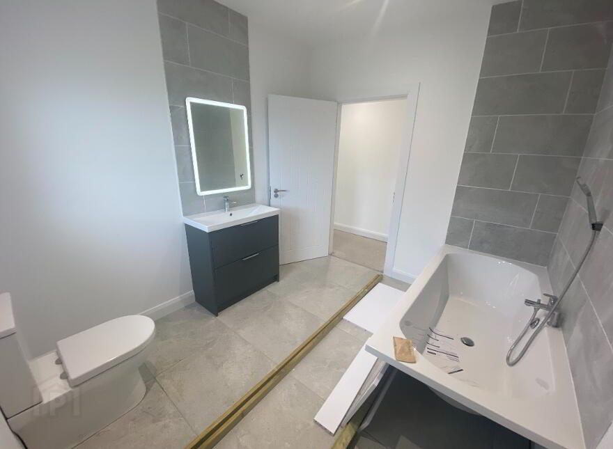New Build With Lough Access, 7 Drumhirk Road, Carrybridge, Lisbellaw, BT94 5LD