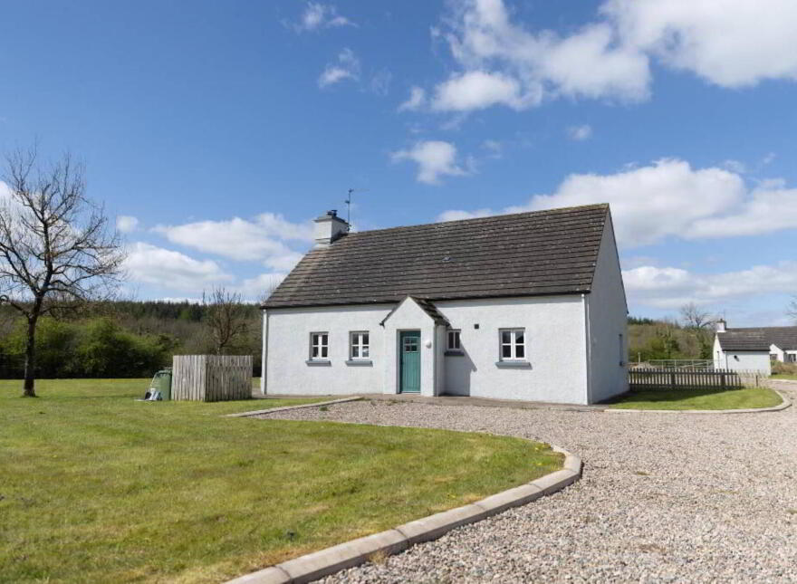 Crehen Cottage, Corraquil Country Cottages, Te, Enniskillen, BT92 9FT
