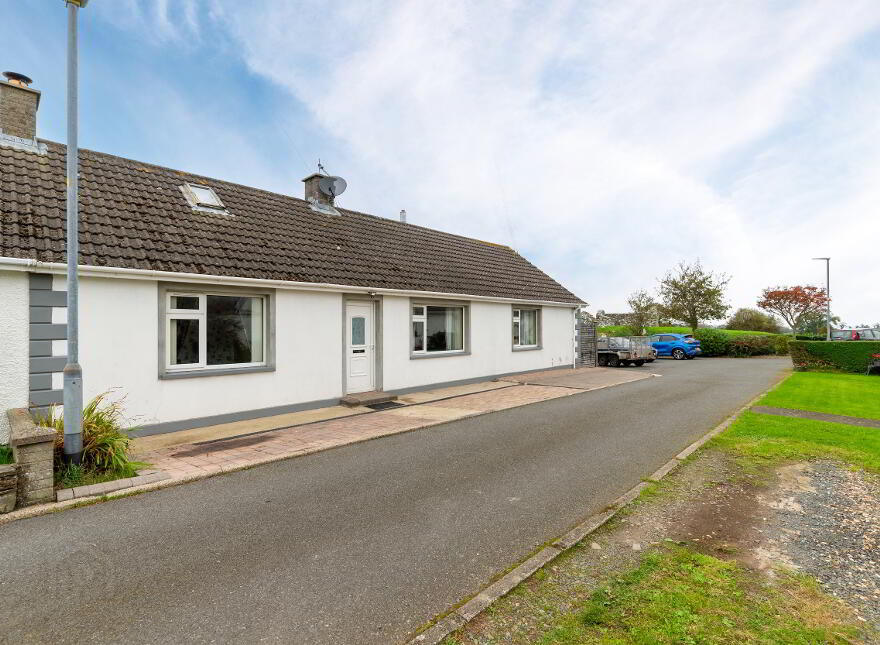 2 St. Tassachs Gardens, Downpatrick, BT30 7JS