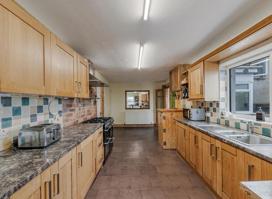2 St. Tassachs Gardens, Downpatrick, BT30 7JS