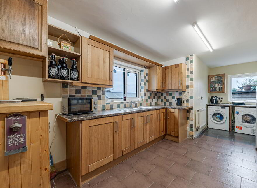 2 St. Tassachs Gardens, Downpatrick, BT30 7JS