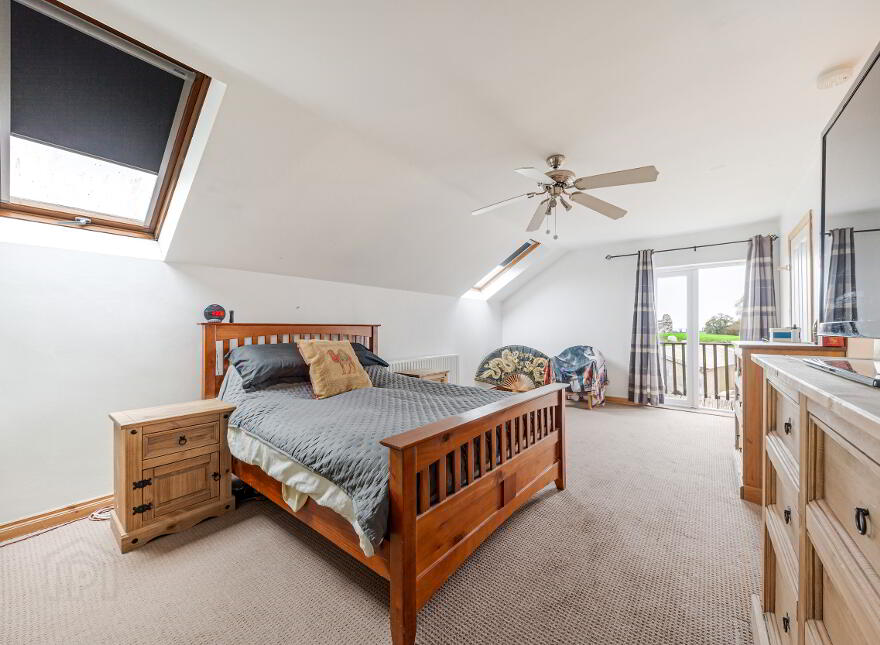 2 St. Tassachs Gardens, Downpatrick, BT30 7JS