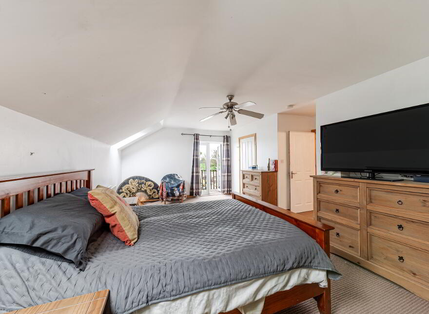 2 St. Tassachs Gardens, Downpatrick, BT30 7JS