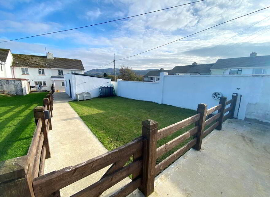 82 Ard Connell, Ardara, F94NXD0