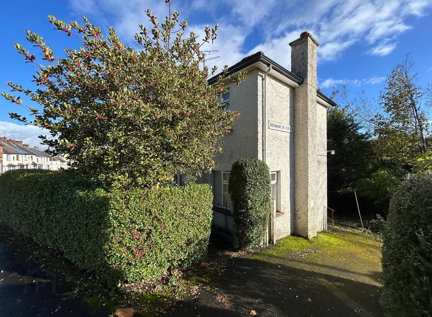 19 Brookmount Crescent, Omagh, BT78 5HG