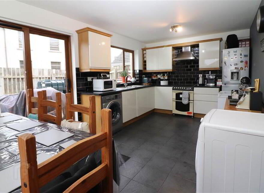 26 Laurel Wood, Lower Ballinderry, Lisburn, BT28 2GQ
