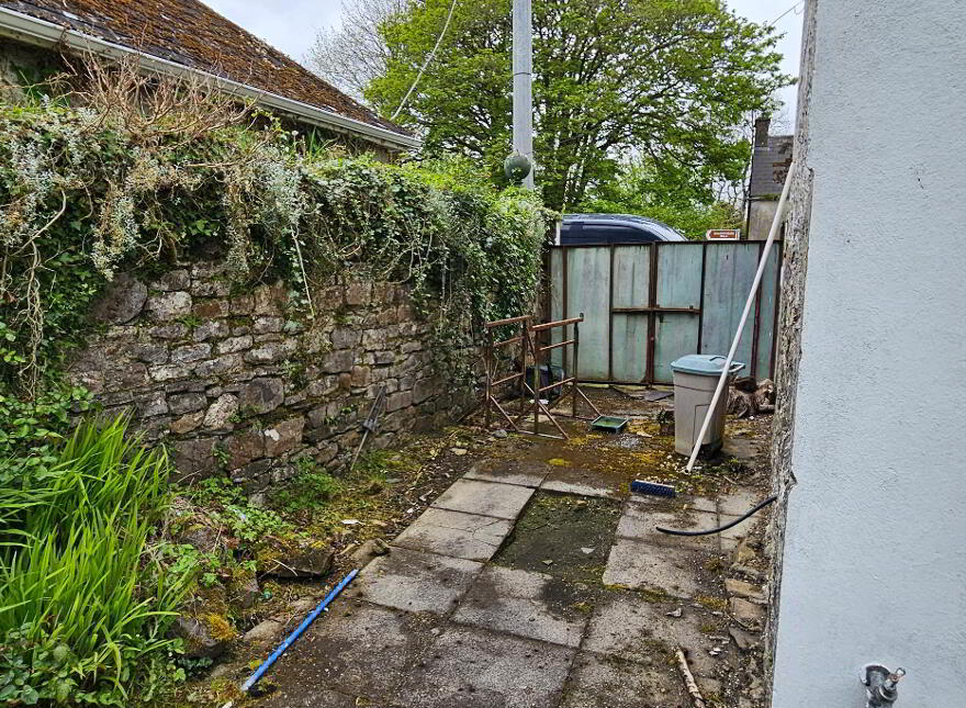 Main Street, Drumsna, Carrick-On-Shannon, N41W6T8