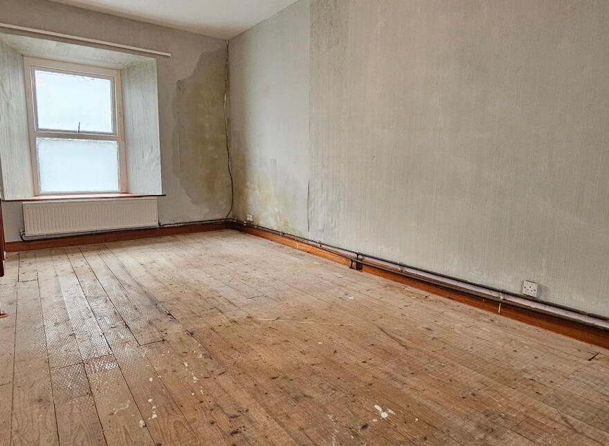 Main Street, Drumsna, Carrick-On-Shannon, N41W6T8