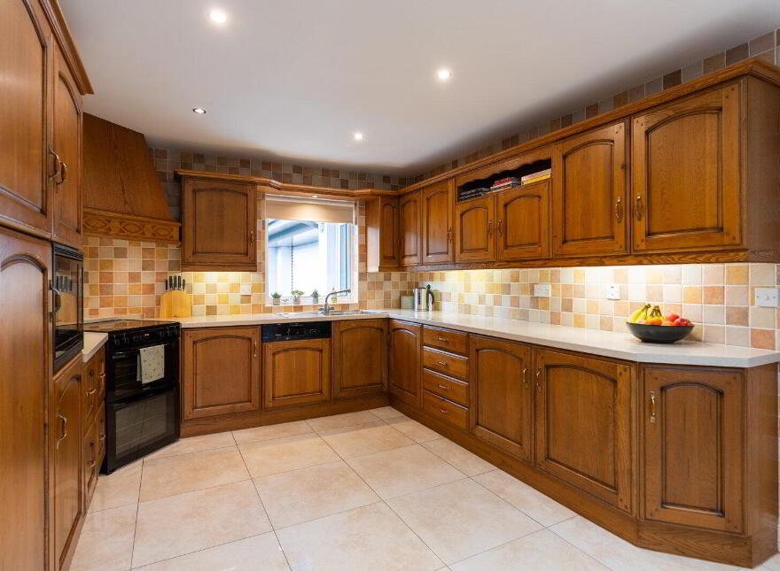 62 Kings Road, Belfast, BT5 6JL
