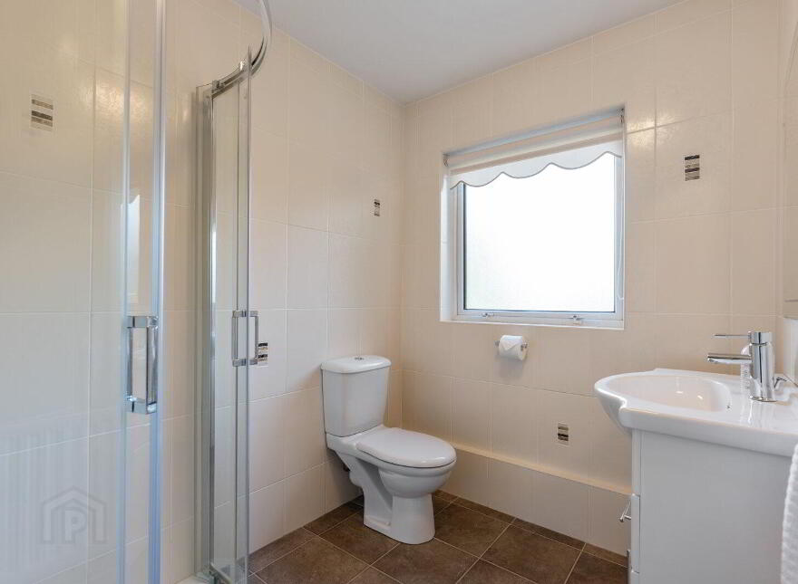62 Kings Road, Belfast, BT5 6JL