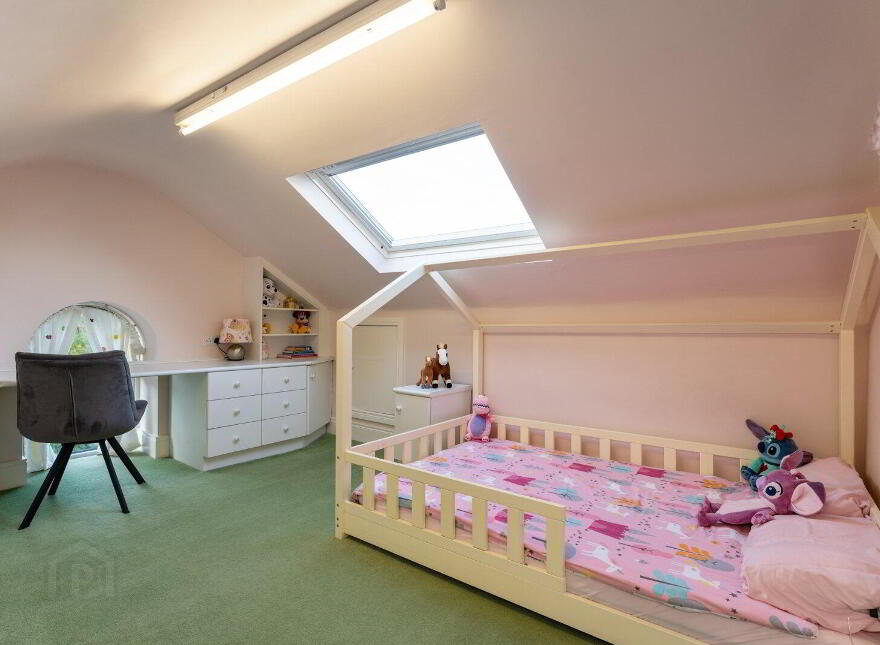 62 Kings Road, Belfast, BT5 6JL