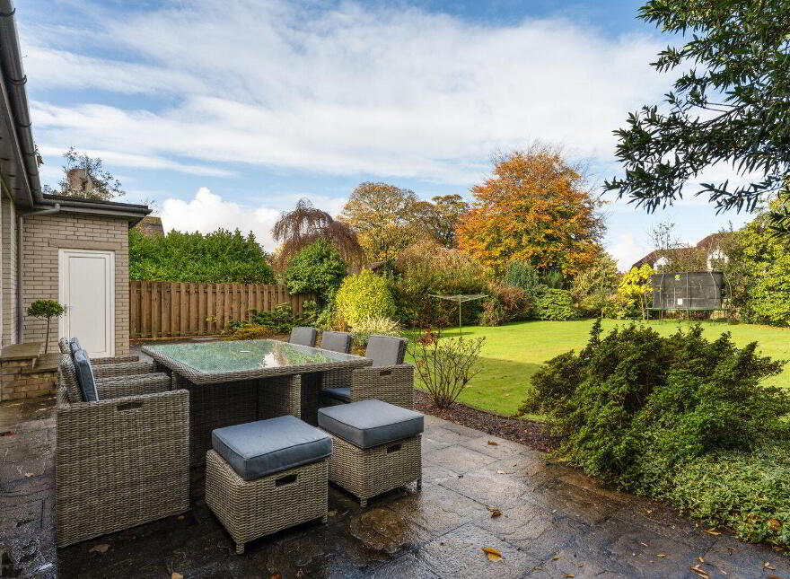 62 Kings Road, Belfast, BT5 6JL