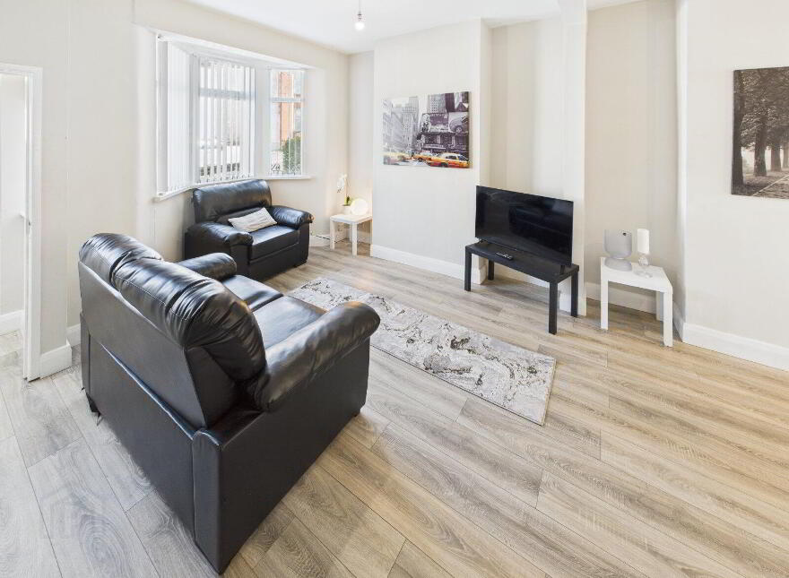 71 Downshire Road, Holywood, BT18 9LY