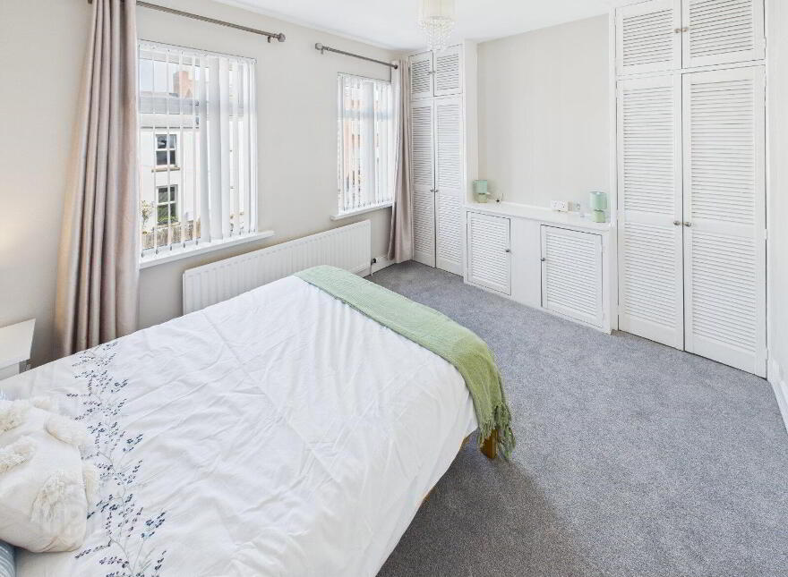 71 Downshire Road, Holywood, BT18 9LY