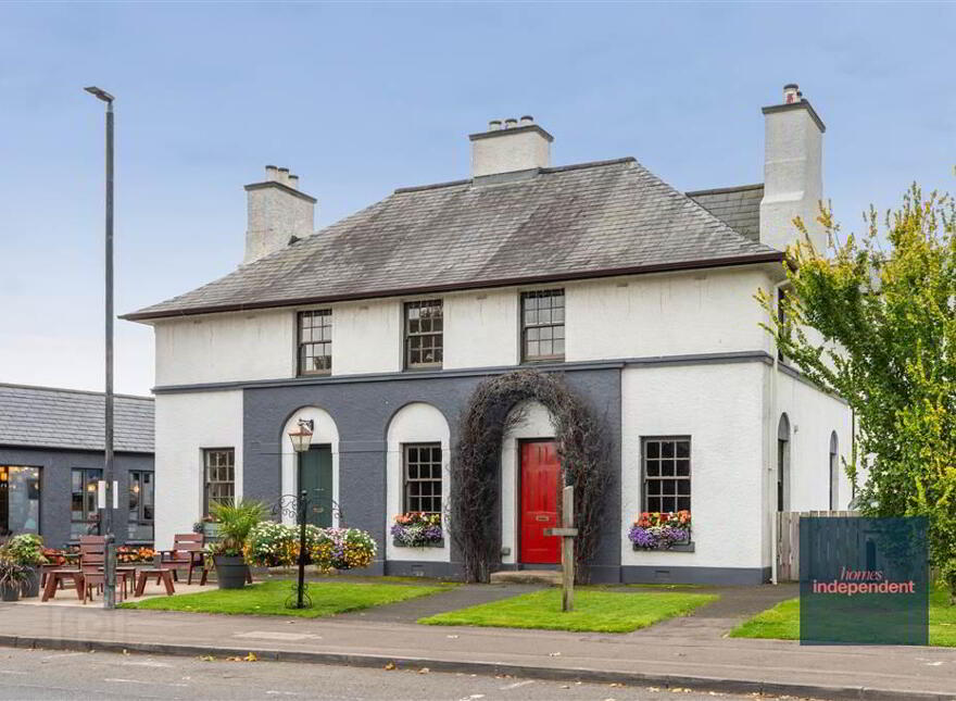 5 Main Street, Broughshane, BT42 4JW