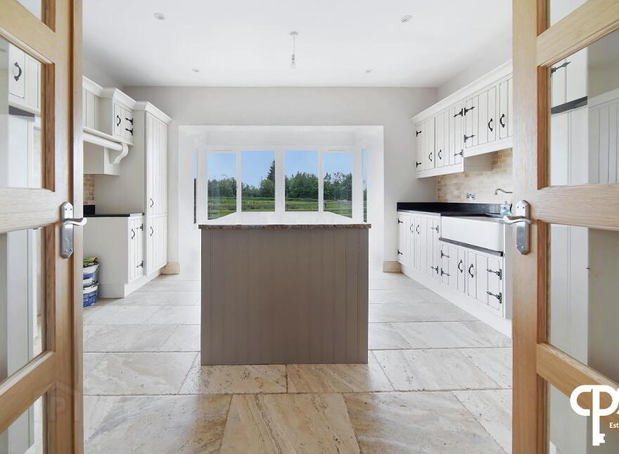 556 Boa Island Road, Enniskillen, BT93 8AE
