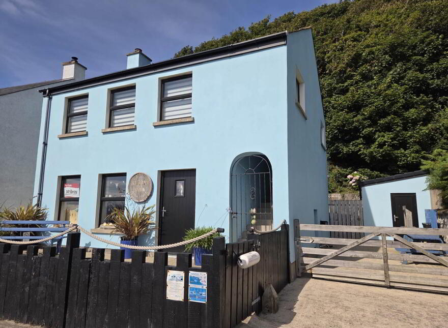 Commercial Property With One Bedroom Apartment, 1-2 Harbour Vie...Rathlin Island, BT54 6TE