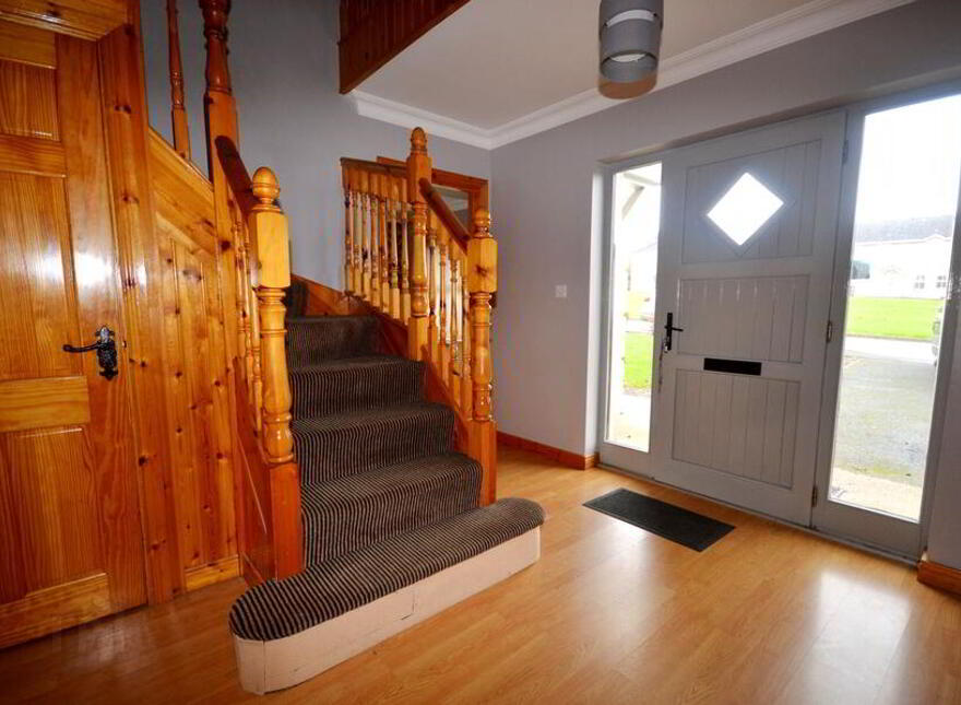 7 Sessiagh Park, Castlefin, F93T3H3