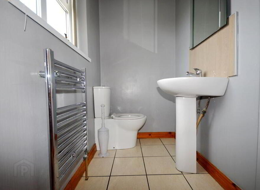 7 Sessiagh Park, Castlefin, F93T3H3