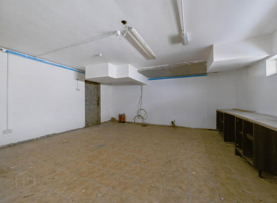 O`connell Court, Waterford, A00B000