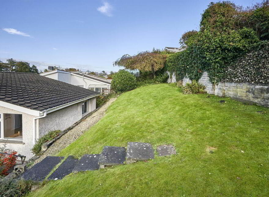 12 Strathleven Park, Holywood, BT18 0NJ